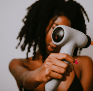 Massage Gun vs. Stretching: Which is Better for Muscle Recovery? 4 Massage gun vs. stretching