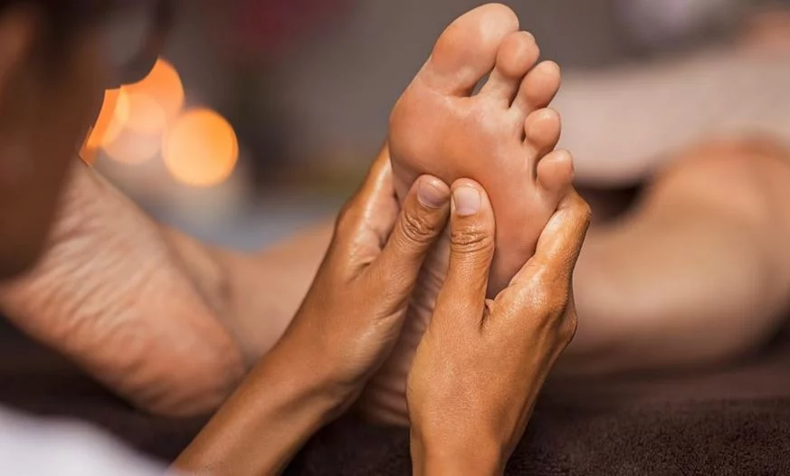 8 Potential Disadvantages of Foot Massage 10 8 Potential Disadvantages of Foot Massage