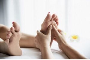 Unlock the Key benefits of Shiatsu Foot Massage 2 Key benefits of Shiatsu Foot Massage 2