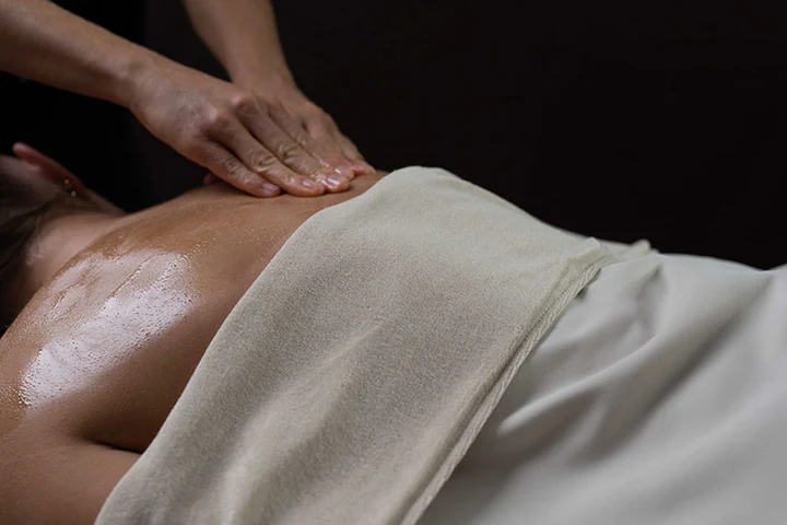 8 Best Towel Warmers for Massage Therapists in 2026 8 Best Towel Warmers for Massage Therapists in 2026